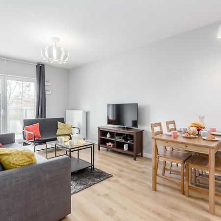 Chill Apartments Marywilska Warsawa Bagian luar foto