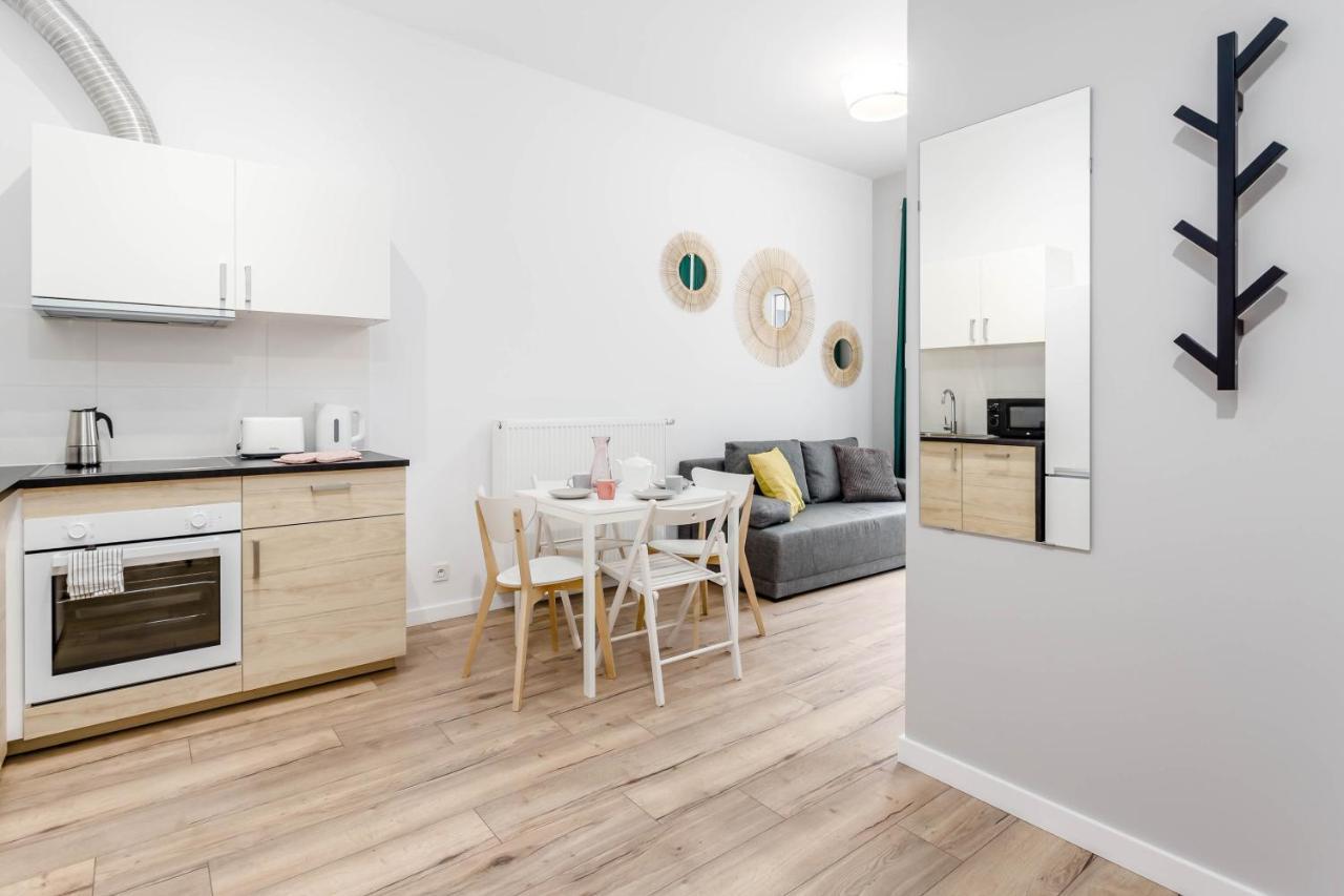 Chill Apartments Marywilska Warsawa Bagian luar foto